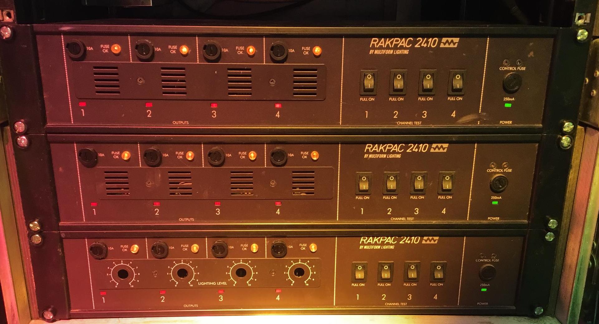 Dimmer Rack 12Kanal DMX Rakpac 2410